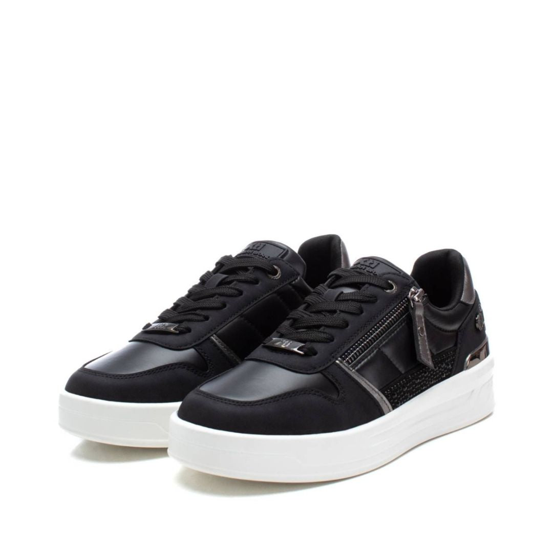 XTI 143060 - Trainers - Black