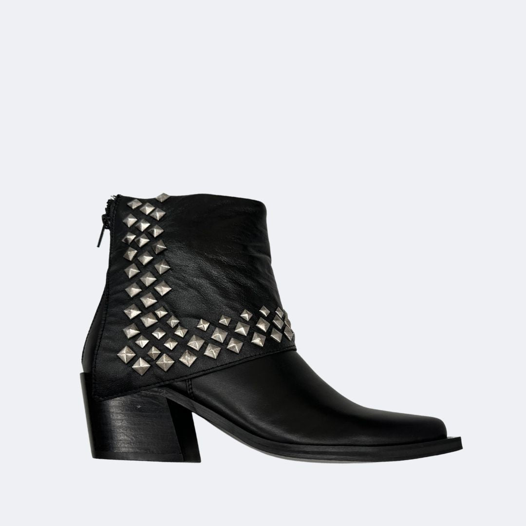Via Nova - Harper - Black Boot