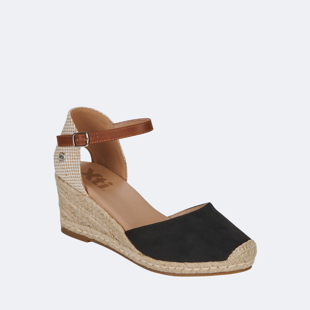 XTI - 140746 - Wedge Sandals - Black