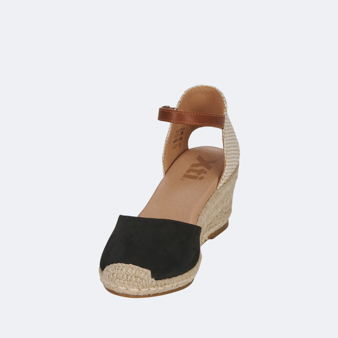 XTI - 140746 - Wedge Sandals - Black